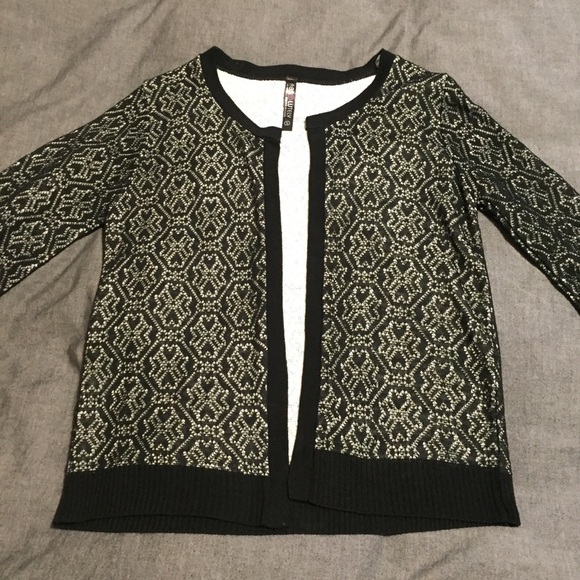 ABSOLUTELY black and white pattern cardigan small - Picture 1 of 8